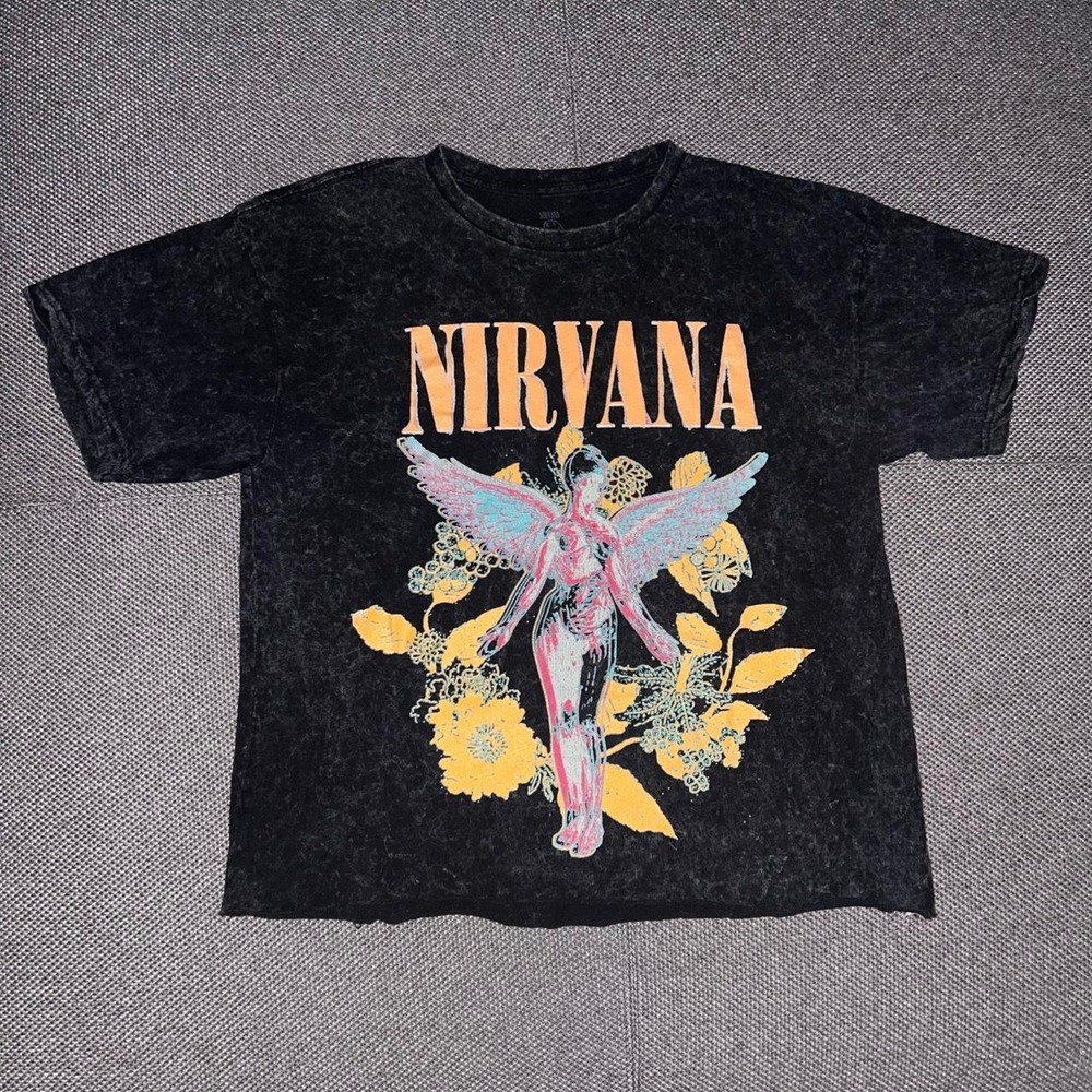 Nirvana Stone Washed Cropped Band Concert T Shirt Size Large